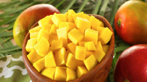 Mascarilla con mango y aceite de coco para el cabello